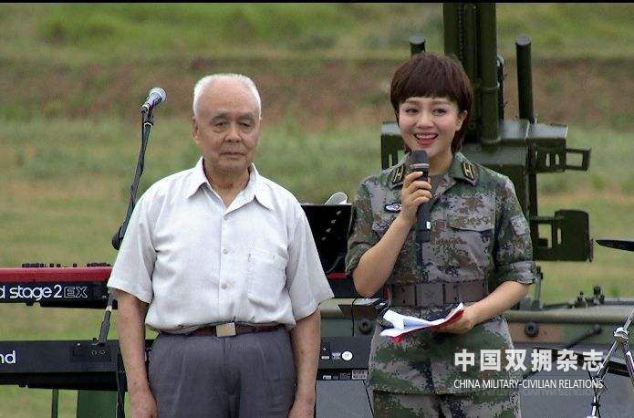 唐章洪为现役官兵讲述他眼中的抗美援朝战争.jpg